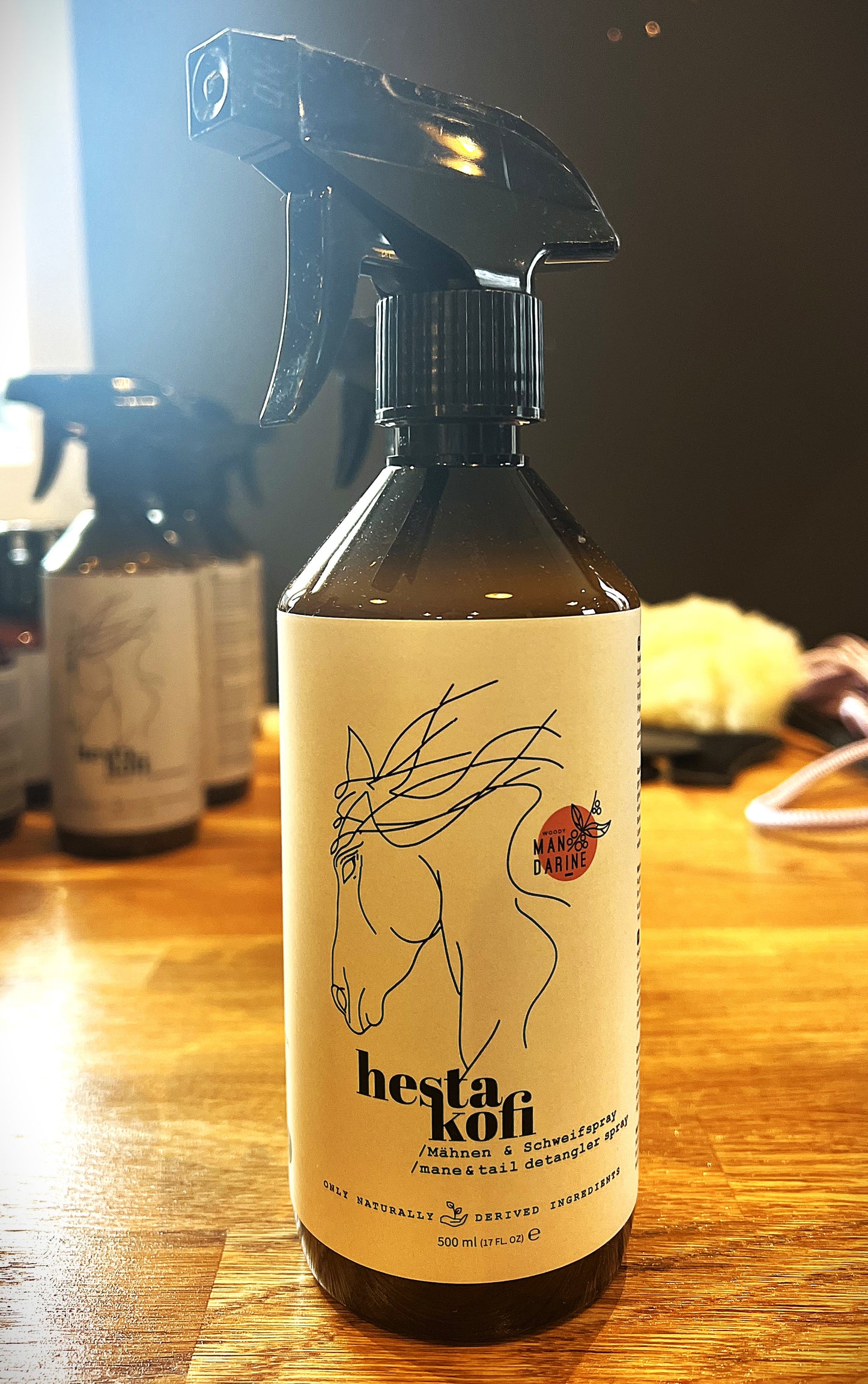 Hestakofi Mähnen- und Schweifspray "Woody Mandarine" 500ml